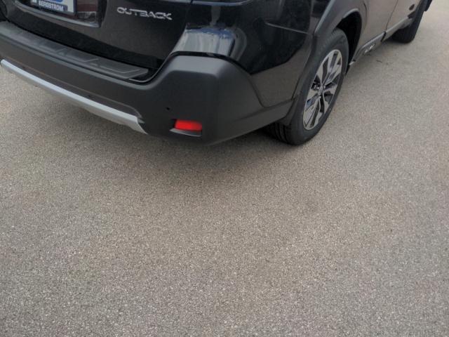 2025 Subaru Outback Vehicle Photo in Green Bay, WI 54304