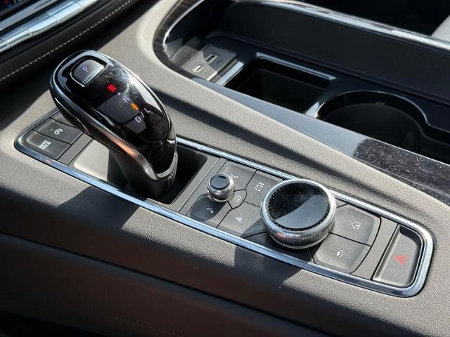 2023 Cadillac Escalade ESV Vehicle Photo in COLUMBIA, MO 65203-3903