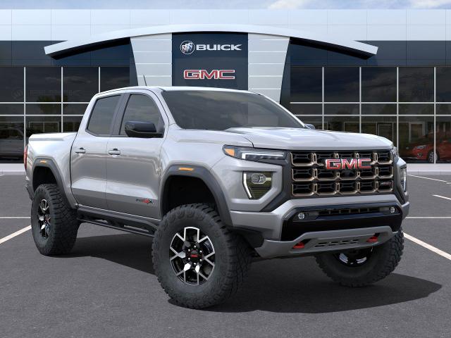 2024 GMC Canyon Vehicle Photo in LEOMINSTER, MA 01453-2952