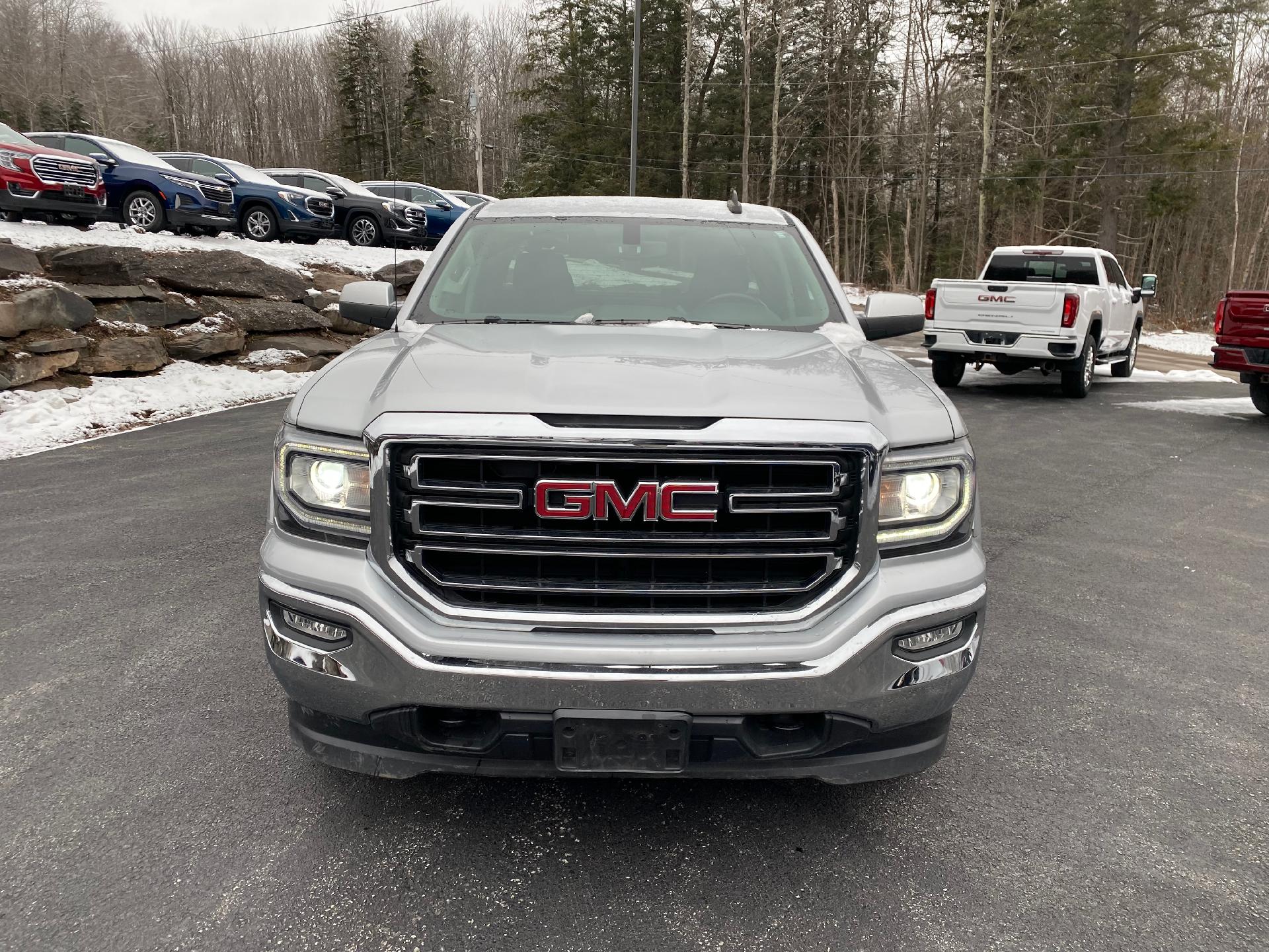 Used 2017 GMC Sierra 1500 SLE with VIN 1GTV2MEH2HZ320403 for sale in Tannersville, NY