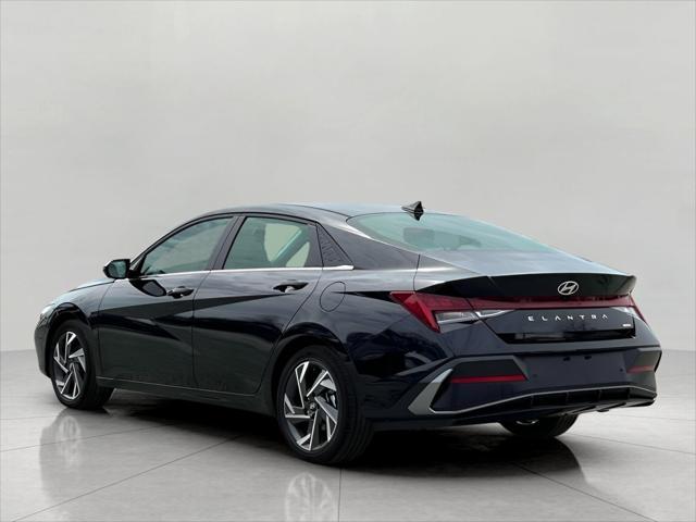 2025 Hyundai ELANTRA Hybrid Vehicle Photo in Green Bay, WI 54304