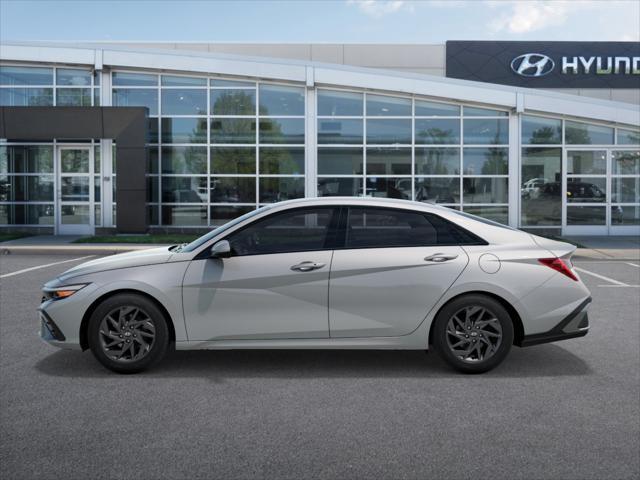 2025 Hyundai ELANTRA Hybrid Vehicle Photo in Shiloh, IL 62269