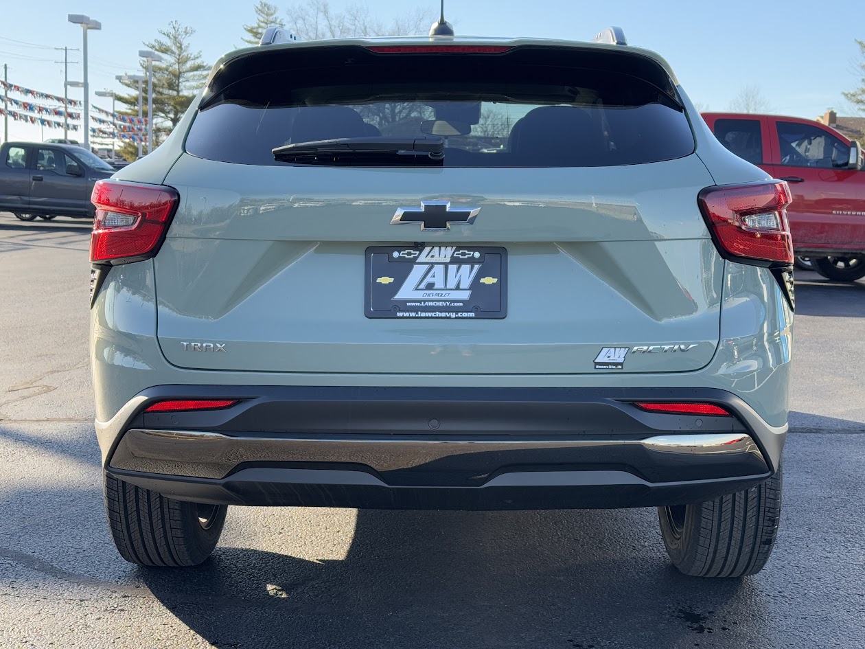 2025 Chevrolet Trax Vehicle Photo in BOONVILLE, IN 47601-9633