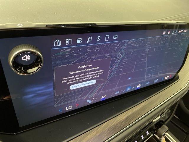 2025 Chevrolet Tahoe Vehicle Photo in PHOENIX, AZ 85014-3381