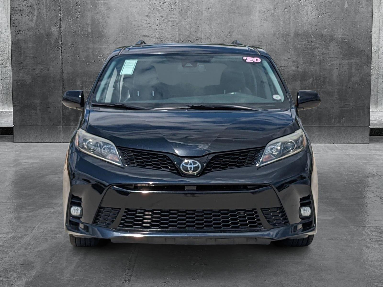 2020 Toyota Sienna Vehicle Photo in Davie, FL 33331