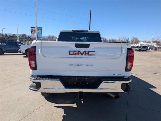 2023 GMC Sierra 2500 HD Vehicle Photo in ENGLEWOOD, CO 80113-6708