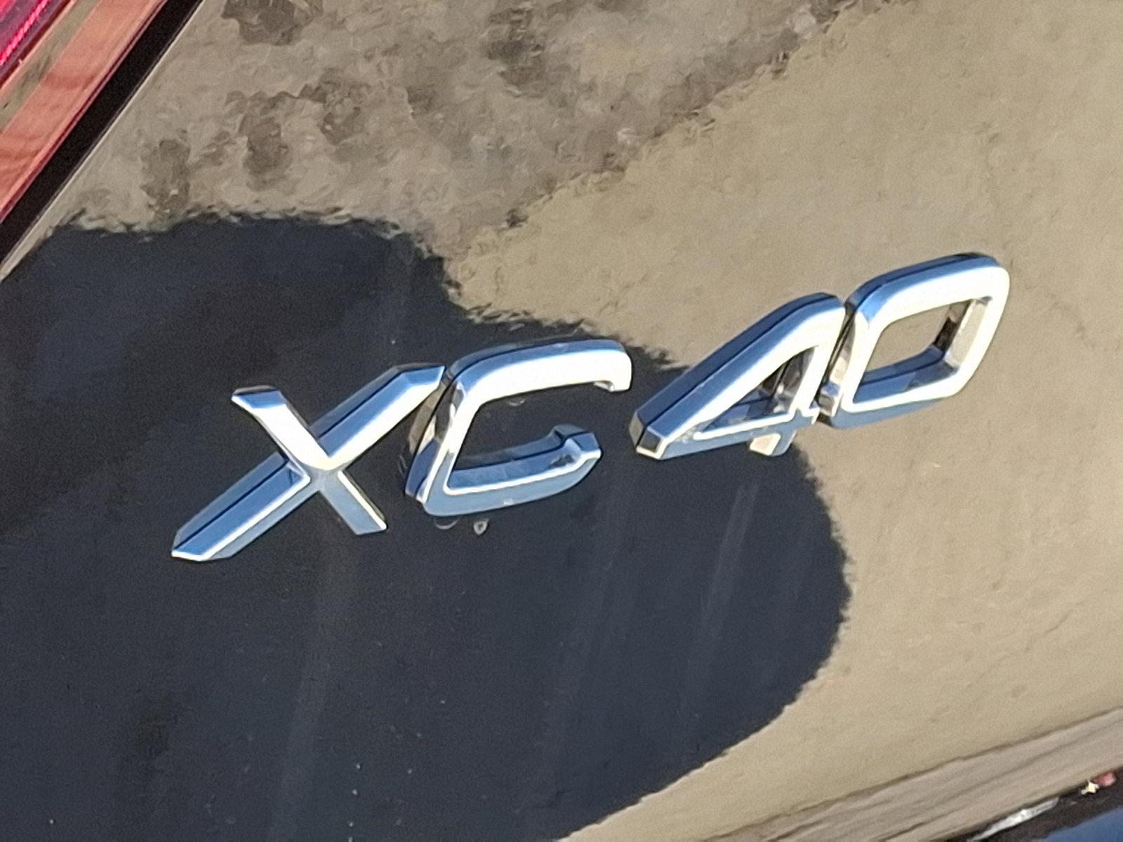 2025 Volvo XC40 Vehicle Photo in Trevose, PA 19053