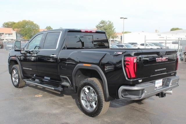 2025 GMC Sierra 2500 HD Vehicle Photo in AURORA, CO 80012-4011