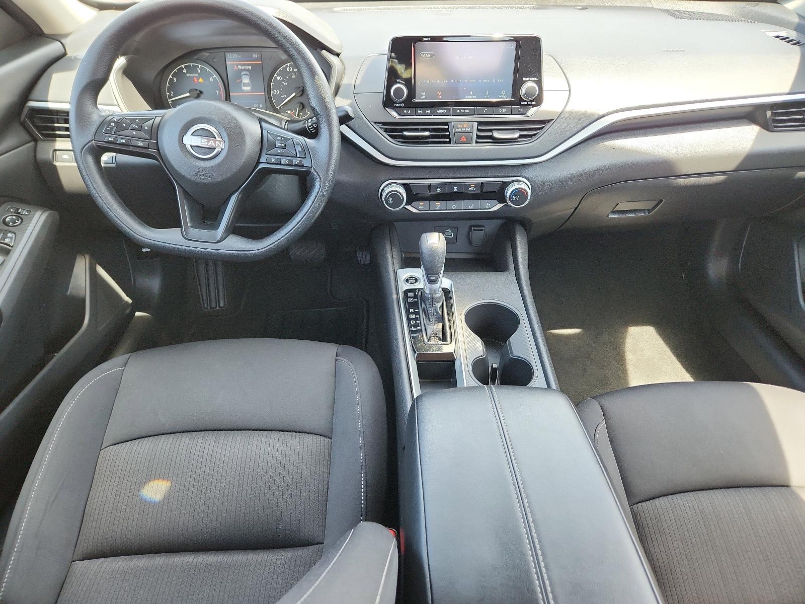 2024 Nissan Altima Vehicle Photo in Albuquerque, NM 87110