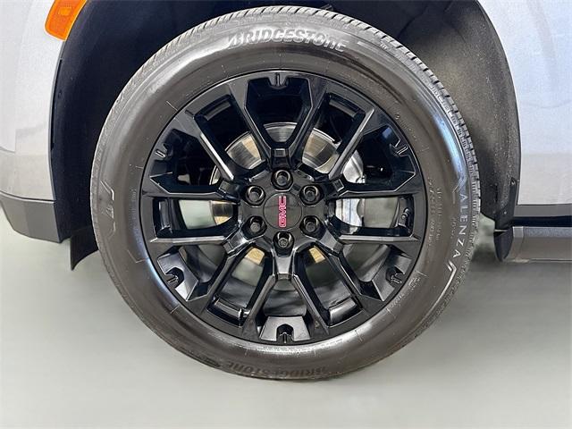 2022 GMC Yukon Vehicle Photo in Everett, WA 98204