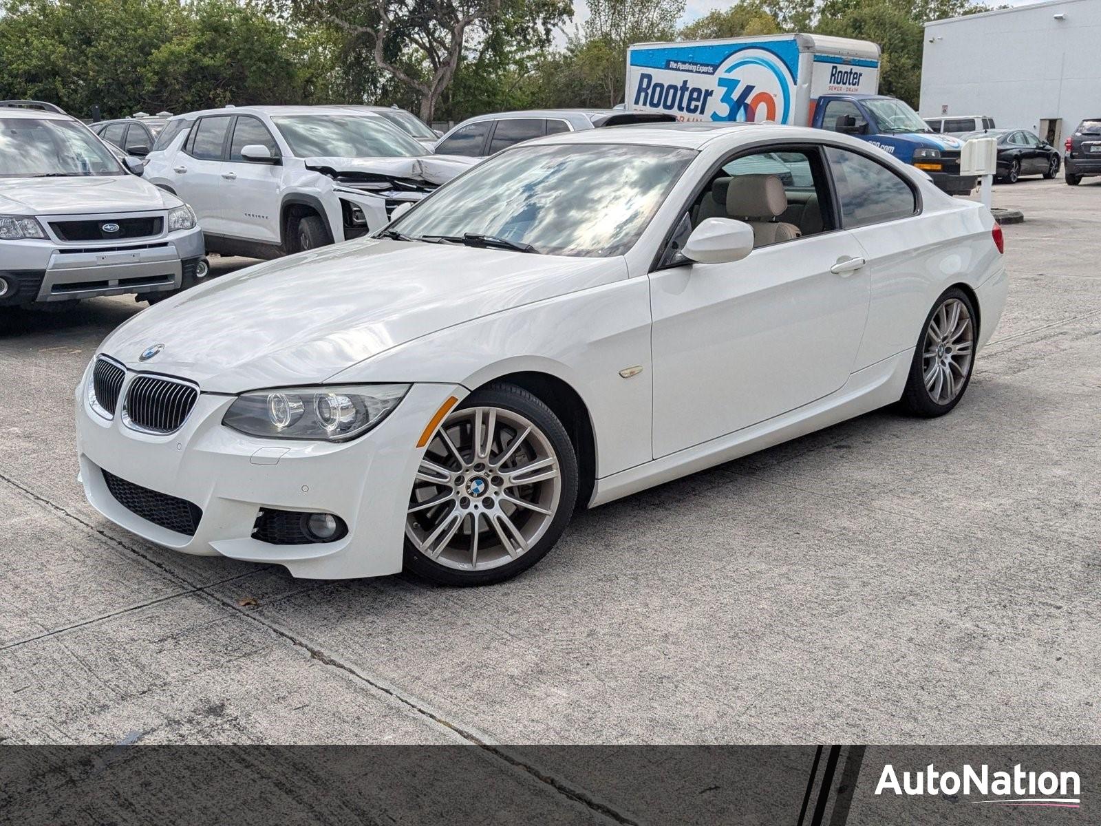 2013 BMW 3 Series Vehicle Photo in PEMBROKE PINES, FL 33024-6534