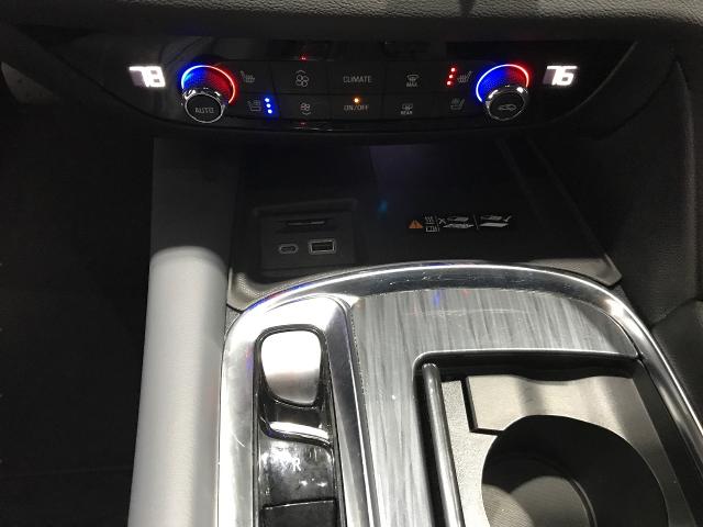 2024 Buick Enclave Vehicle Photo in GREEN BAY, WI 54303-3330