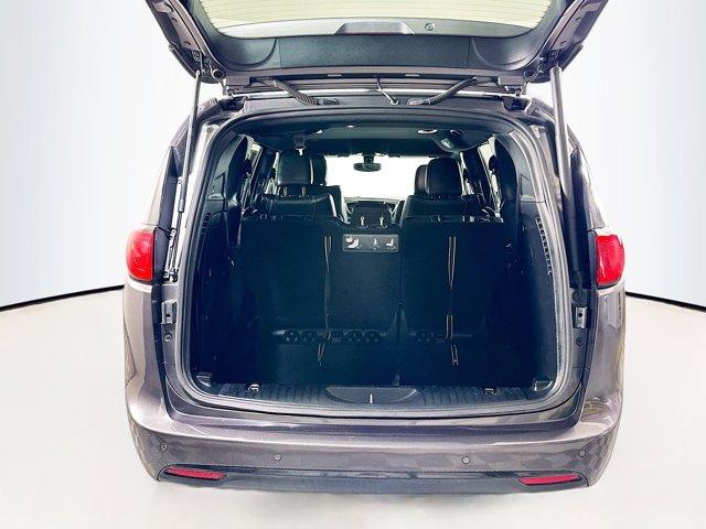 2020 Chrysler Pacifica Vehicle Photo in Doylsetown, PA 18901