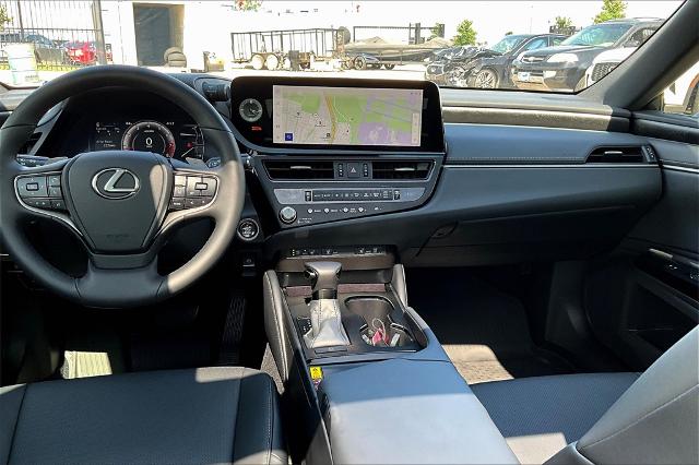 2025 Lexus ES 350 Vehicle Photo in Grapevine, TX 76051