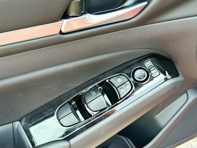 2025 Nissan Altima Vehicle Photo in Flemington, NJ 08822