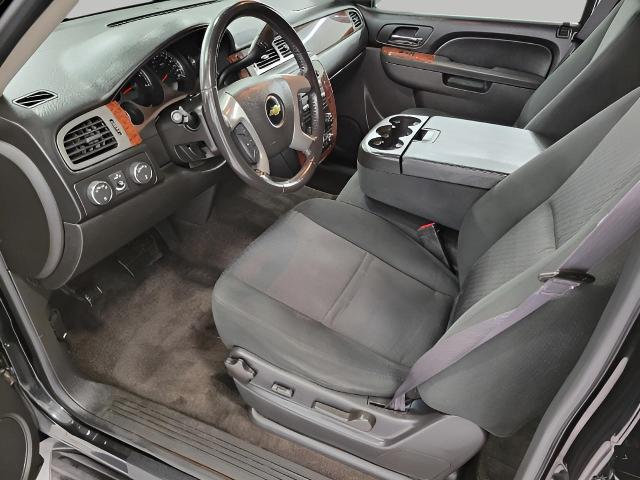 2014 Chevrolet Suburban Vehicle Photo in Oshkosh, WI 54904