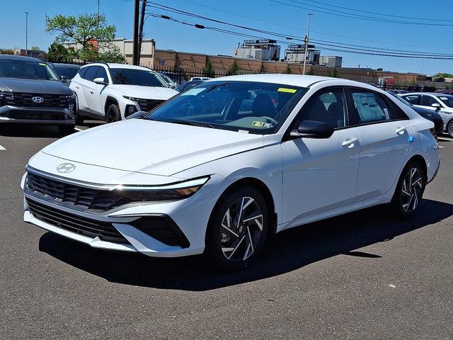 2025 Hyundai ELANTRA Vehicle Photo in Philadelphia, PA 19116