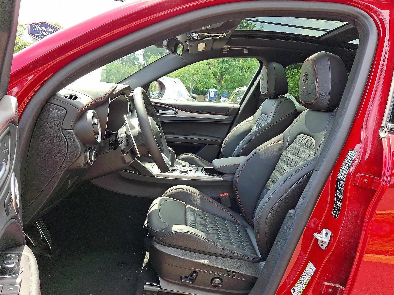 2025 Alfa Romeo Stelvio Vehicle Photo in Willow Grove, PA 19090