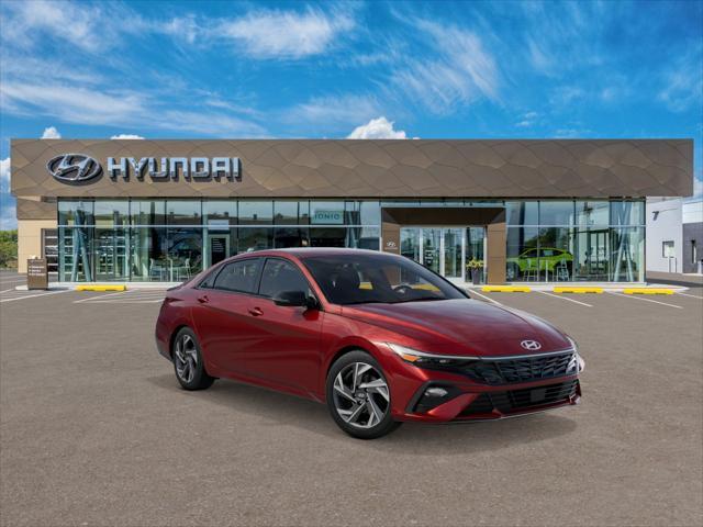2025 Hyundai ELANTRA Vehicle Photo in Peoria, IL 61615