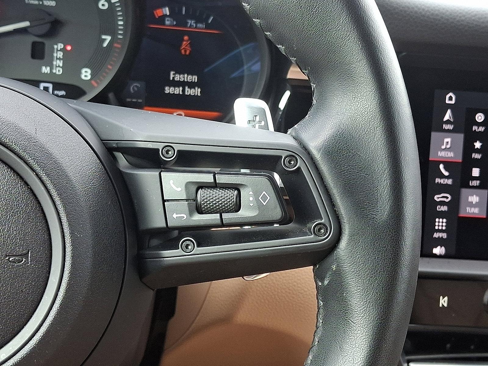 2024 Porsche Macan Vehicle Photo in Mechanicsburg, PA 17050-2306