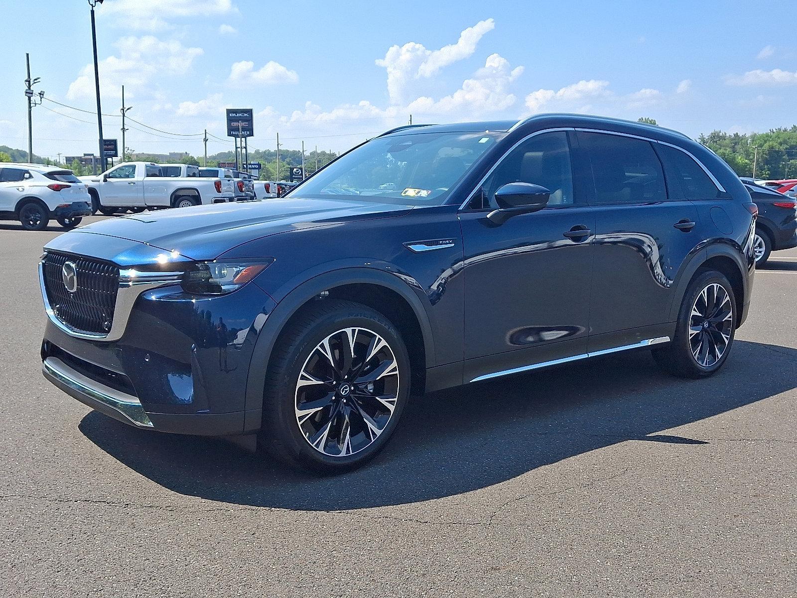 2025 Mazda CX-90 PHEV Vehicle Photo in Trevose, PA 19053