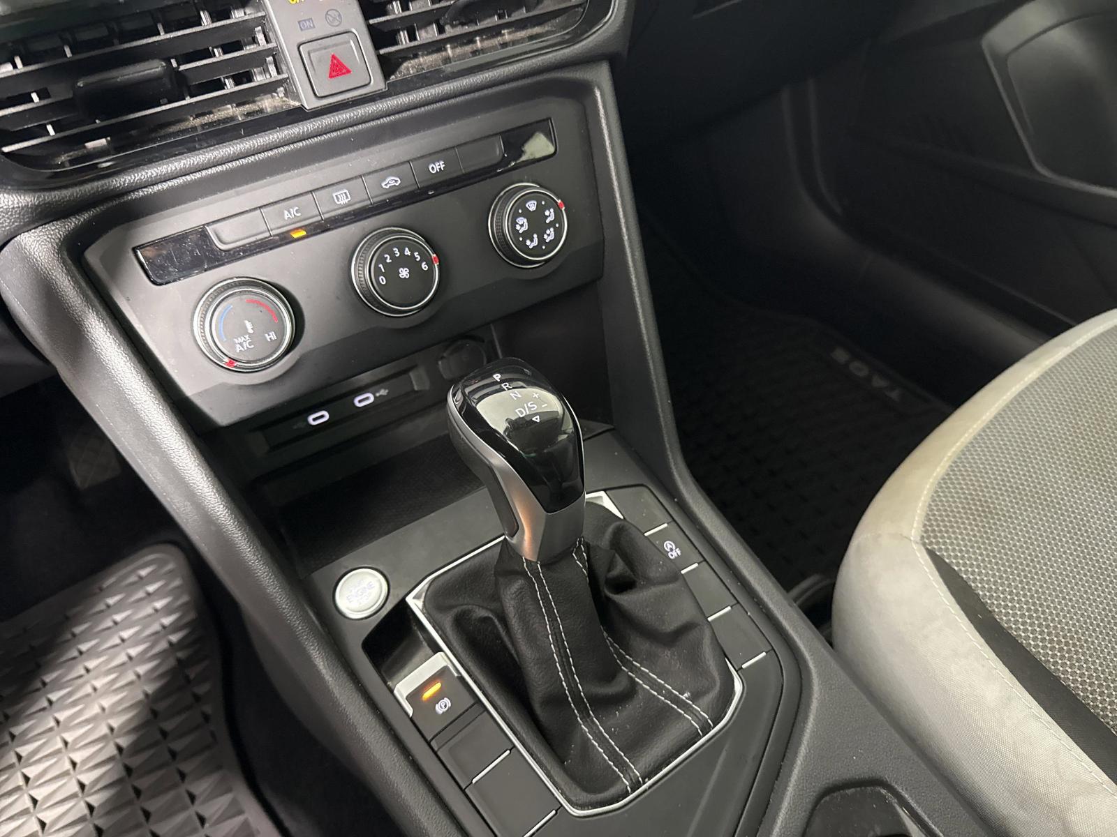 2022 Volkswagen Taos Vehicle Photo in Georgetown, TX 78626