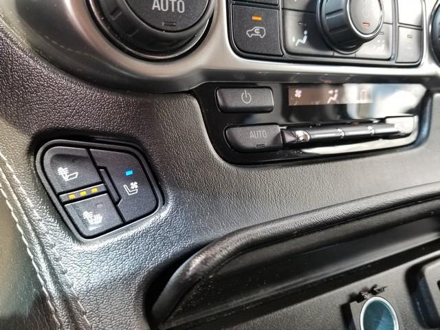 2018 Chevrolet Suburban Vehicle Photo in ELYRIA, OH 44035-6349