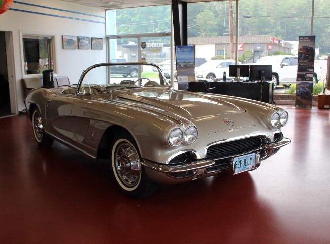 1962 Chevrolet CORVETTE Vehicle Photo in NORTHAMPTON, MA 01060-1120