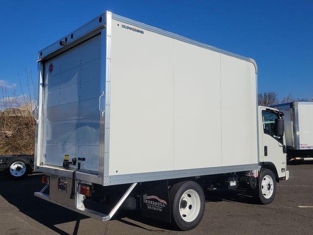 2024 Chevrolet Low Cab Forward 4500 Vehicle Photo in DANBURY, CT 06810-5034