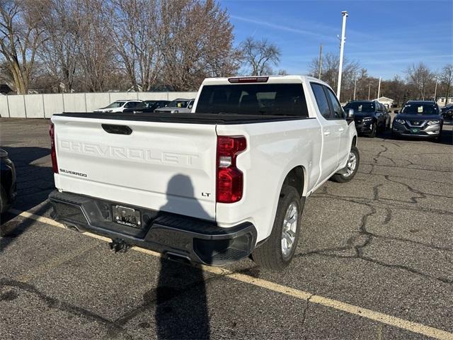 Used 2022 Chevrolet Silverado 1500 LT with VIN 1GCUDDED1NZ531719 for sale in Saint Cloud, Minnesota