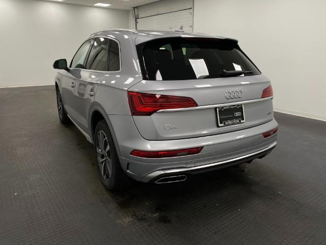 2024 Audi Q5 Vehicle Photo in Appleton, WI 54913