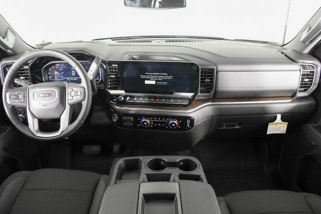 2025 GMC Sierra 2500 HD Vehicle Photo in PUYALLUP, WA 98371-4149