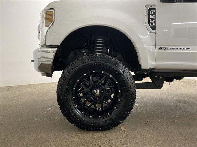 2019 Ford Super Duty F-250 SRW Vehicle Photo in PORTLAND, OR 97225-3518