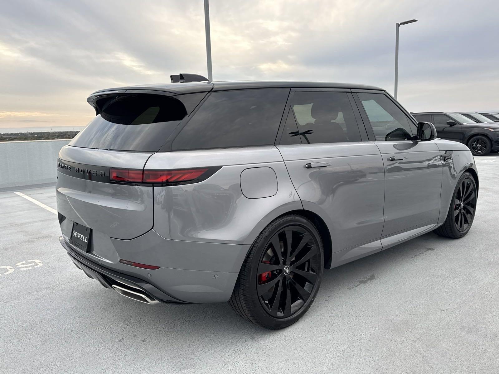 2025 Range Rover Sport Vehicle Photo in AUSTIN, TX 78717