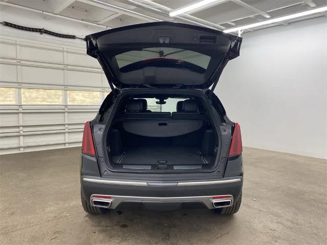 2024 Cadillac XT5 Vehicle Photo in PORTLAND, OR 97225-3518