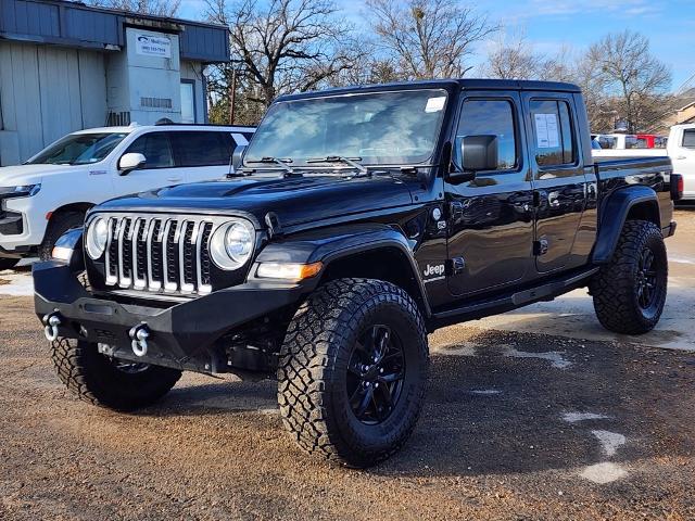 2023 Jeep Gladiator Vehicle Photo in PARIS, TX 75460-2116