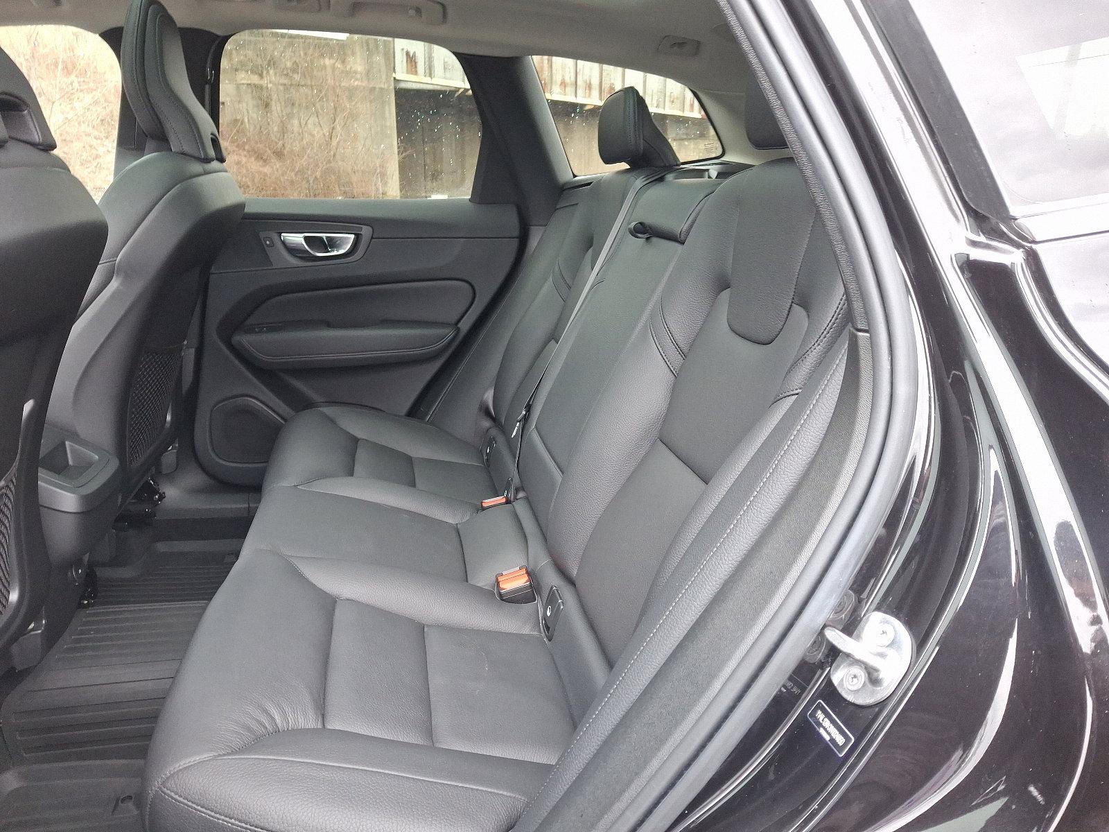 2022 Volvo XC60 Vehicle Photo in Trevose, PA 19053