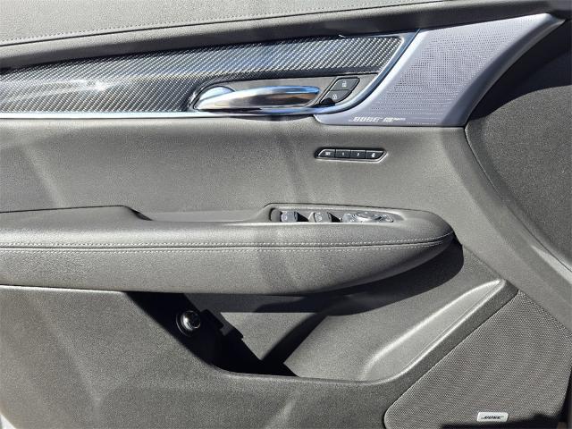 2025 Cadillac XT6 Vehicle Photo in Oklahoma City, OK 73114