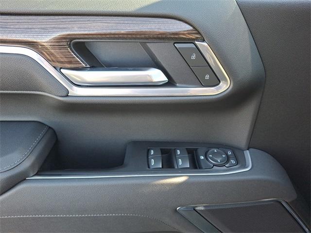 2025 Chevrolet Silverado 1500 Vehicle Photo in BERLIN, MD 21811-1121