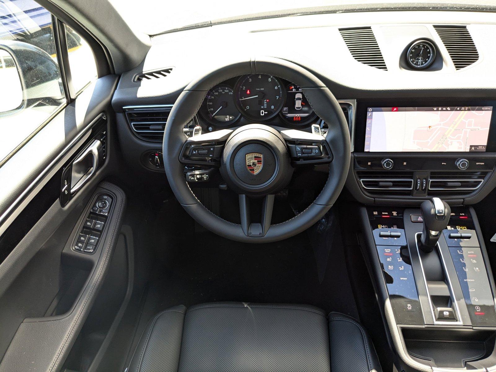 2025 Porsche Macan Vehicle Photo in Maitland, FL 32751