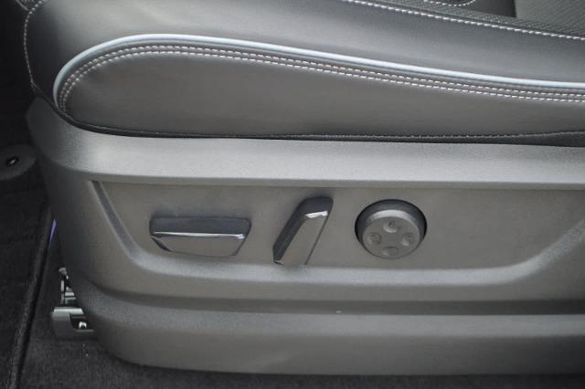 2025 INFINITI QX80 Vehicle Photo in Houston, TX 77090