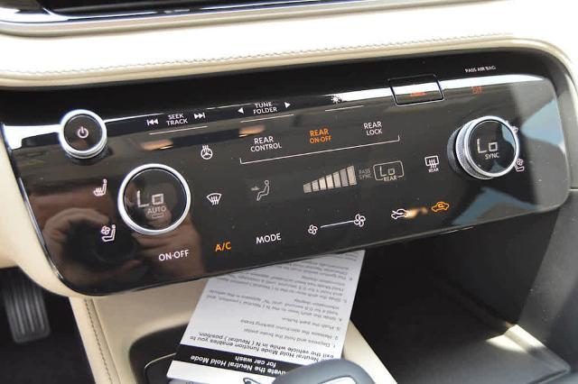 2025 INFINITI QX60 Vehicle Photo in Houston, TX 77090