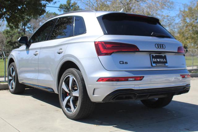 2024 Audi Q5 Vehicle Photo in HOUSTON, TX 77090