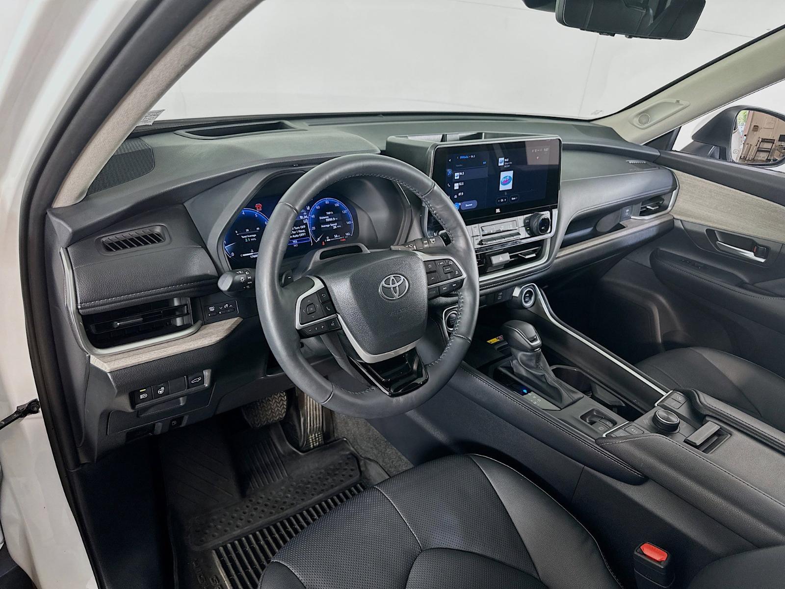 2024 Toyota Grand Highlander Vehicle Photo in Langhorne, PA 19047