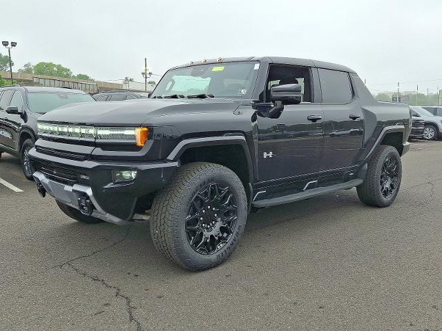 2025 GMC HUMMER EV Pickup Vehicle Photo in TREVOSE, PA 19053-4984