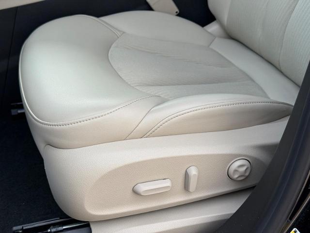 2020 Buick Envision Vehicle Photo in COLUMBIA, MO 65203-3903