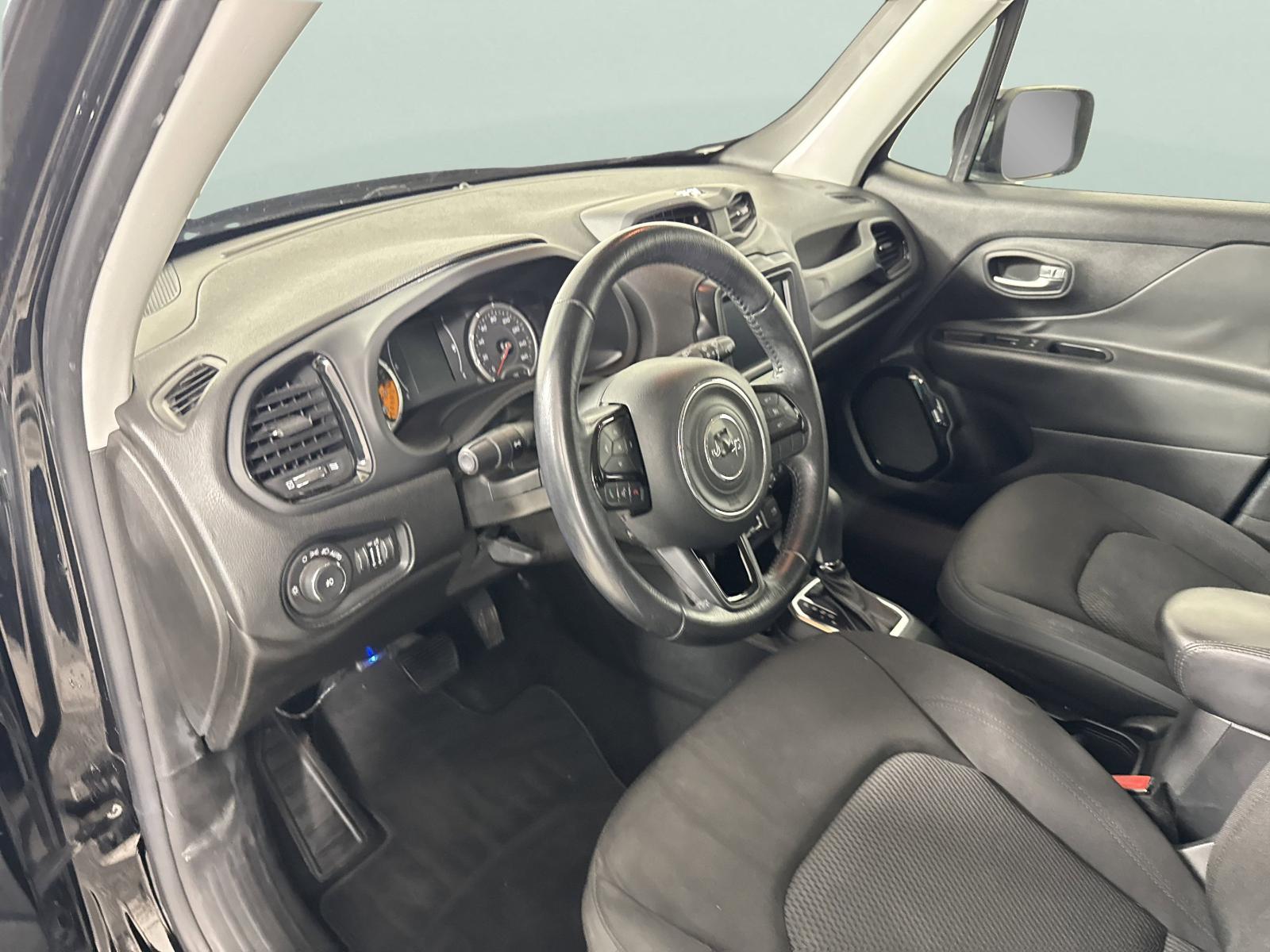 2018 Jeep Renegade Vehicle Photo in GEORGETOWN, TX 78626-7508