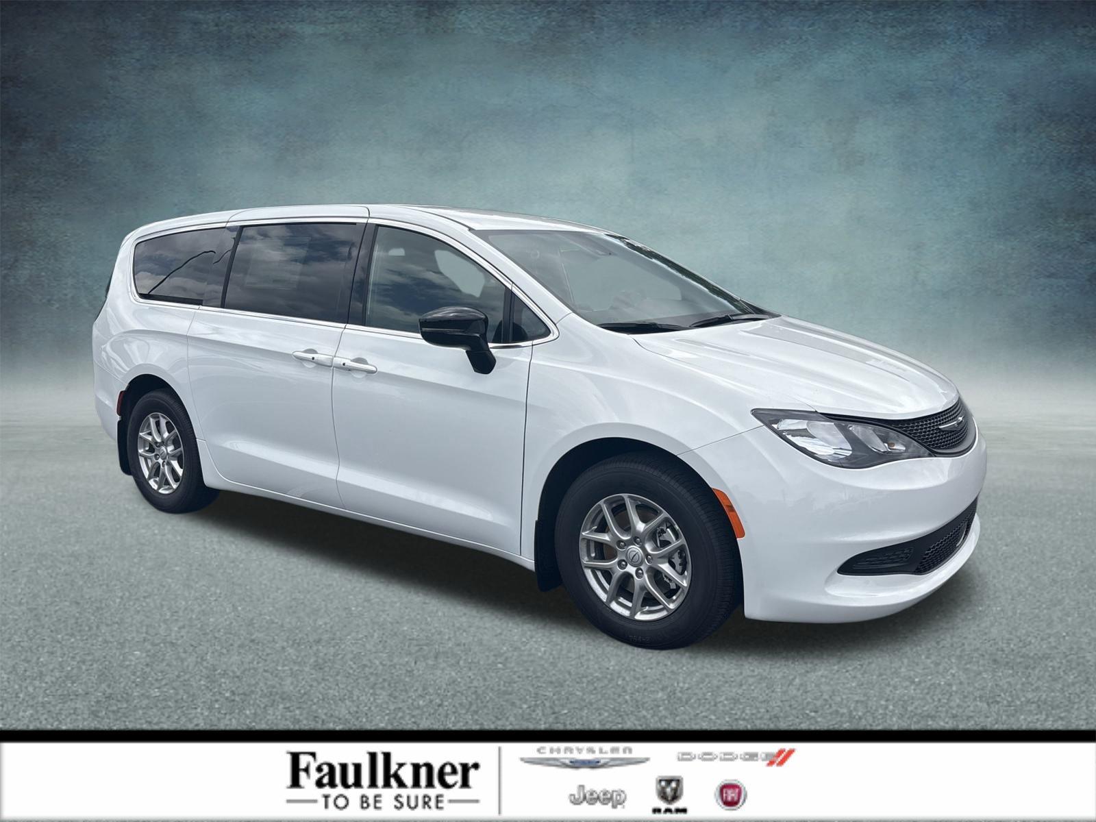 2025 Chrysler Voyager Vehicle Photo in Mechanicsburg, PA 17050-1707