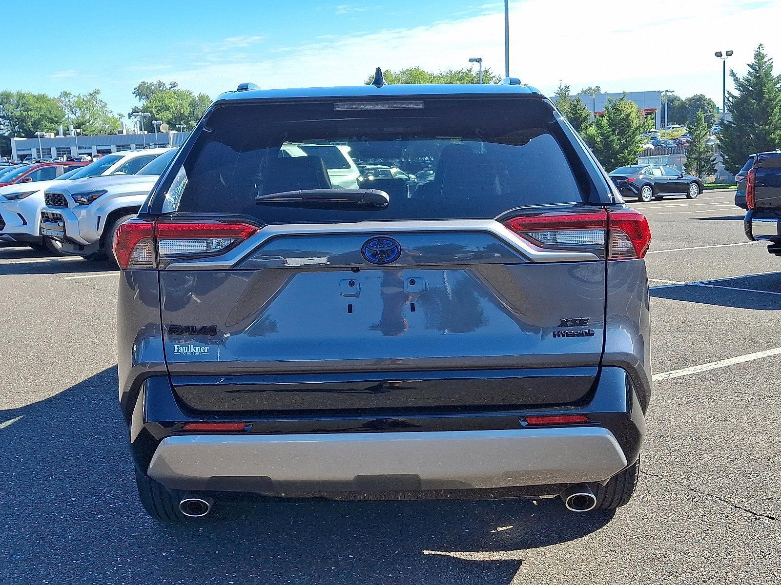 2022 Toyota RAV4 Vehicle Photo in Trevose, PA 19053