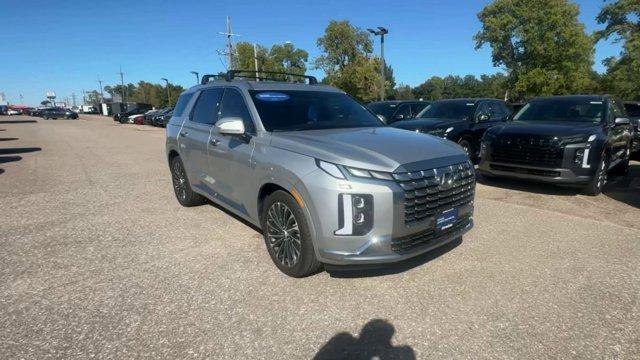 Used 2023 Hyundai Palisade Calligraphy with VIN KM8R7DGE2PU500431 for sale in Grand Island, NE